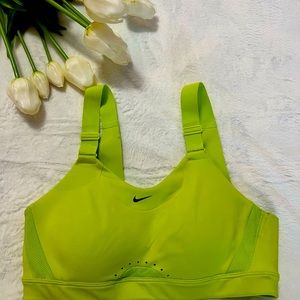 Nike Dri Fit Sports Bra